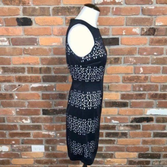 White House Black Market Black Laser Cut Sheath Dress Size 12 - Picture 2 of 7